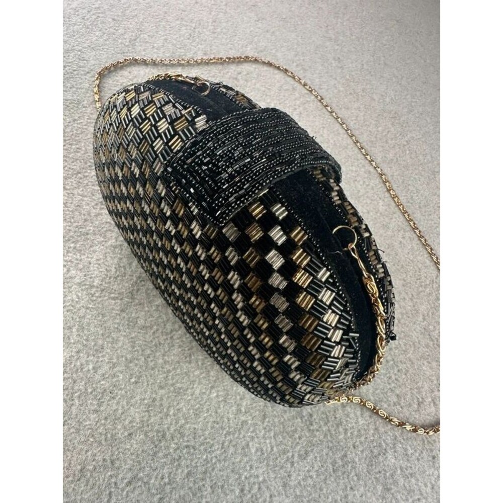 Vintage Art Deco Style Bugle Bead Crossbody Clutch Metallic Velvet Evening Bag